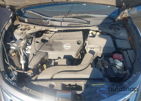 2015 Nissan Altima 2.5 S z USA, uszkodzony, nr VIN 1N4AL3AP0FC413025